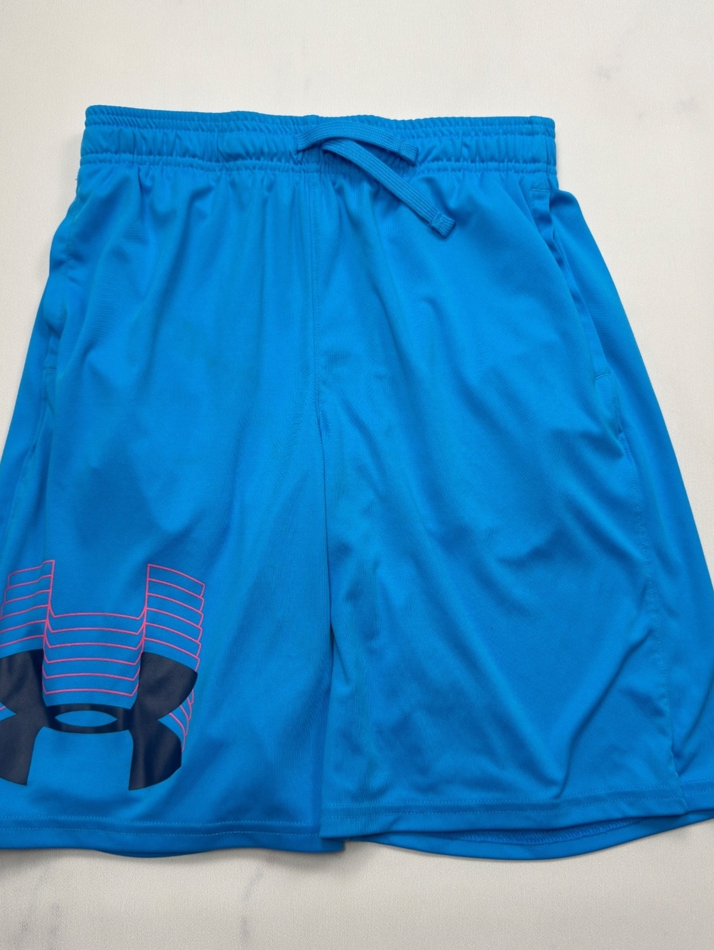 Under Armour Athletic Shorts Blue HeatGear Loose Fit - Boys Large